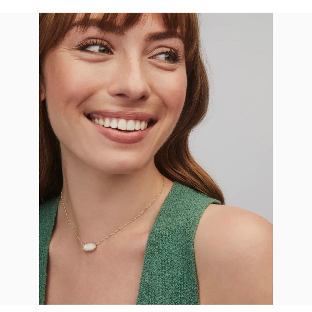 Kendra Scott Elisa Adjustable Choker Necklace in Gold and White Mother o…